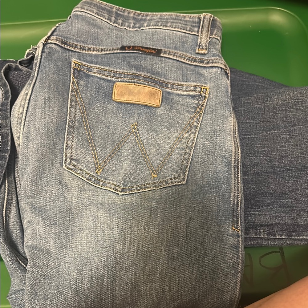 Wrangler Classic Denim Jeans Willow worn twice